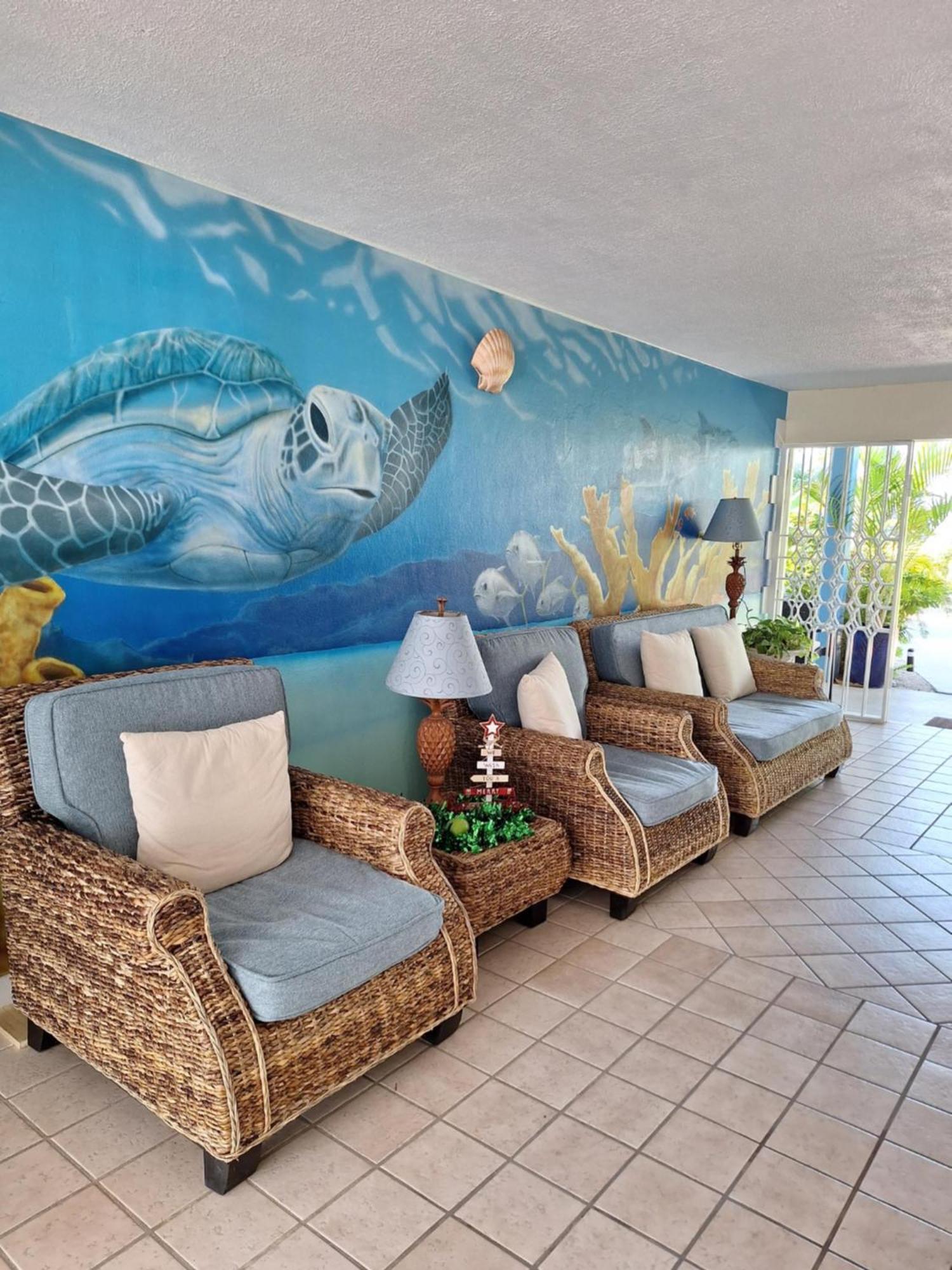 Sibonne Beach Hotel Grace Bay Exterior foto